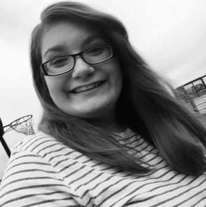 Meet your Posher, Kaitlynn